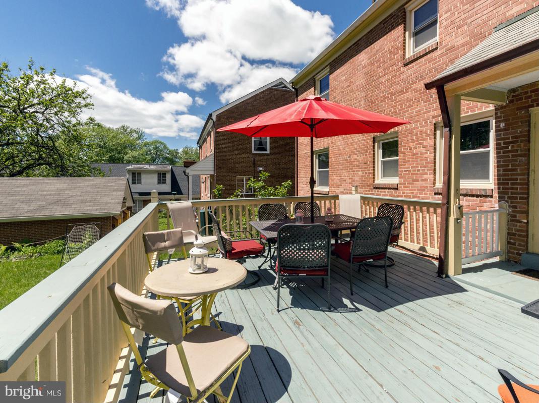 1312 Leegate Road Northwest Washington, DC 20012 - Photo 28 of 30 a view of deck with furniture and barbeque oven