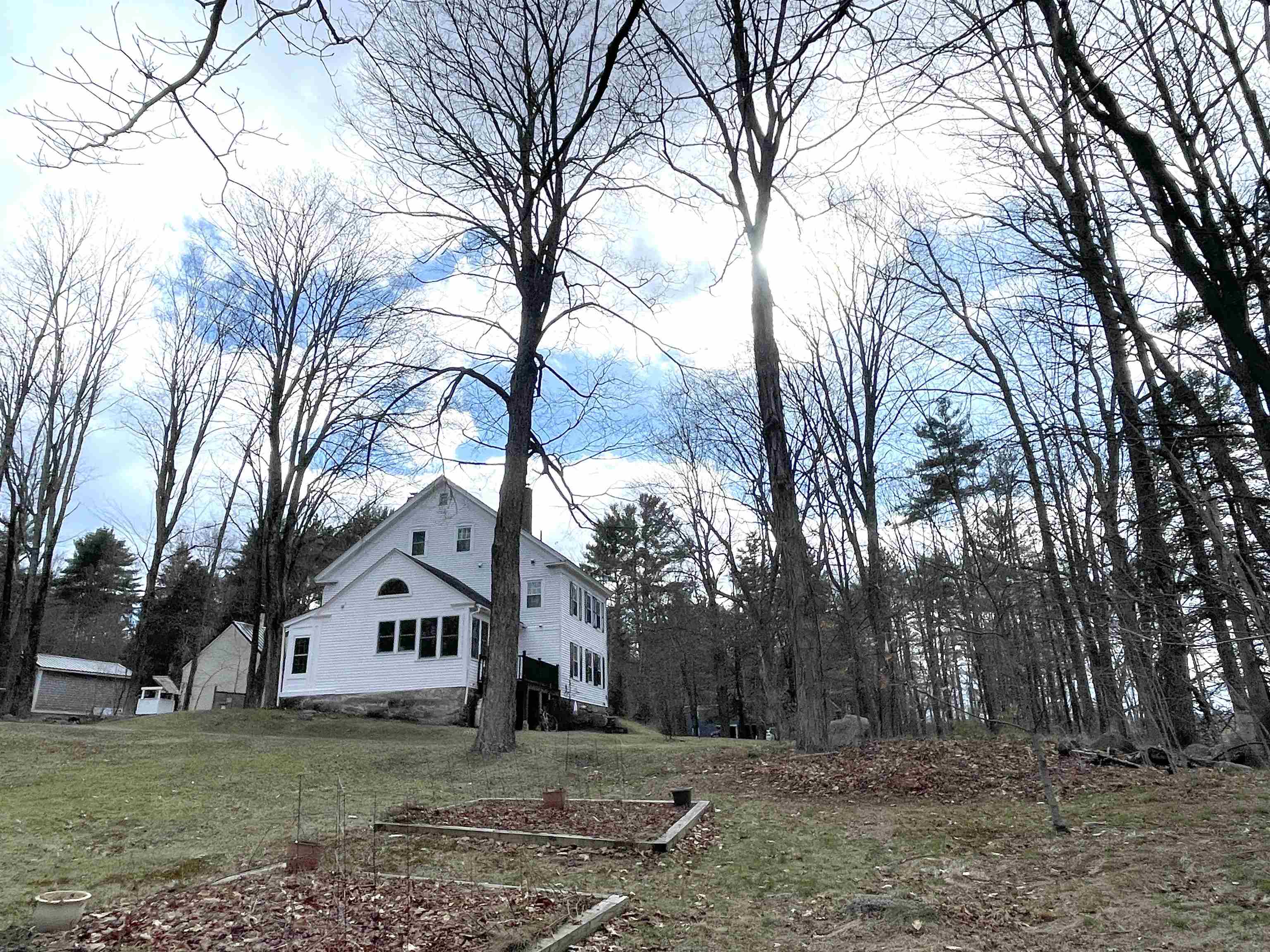 507 Old Street Road Peterborough, NH 03458 - Photo 3 of 52