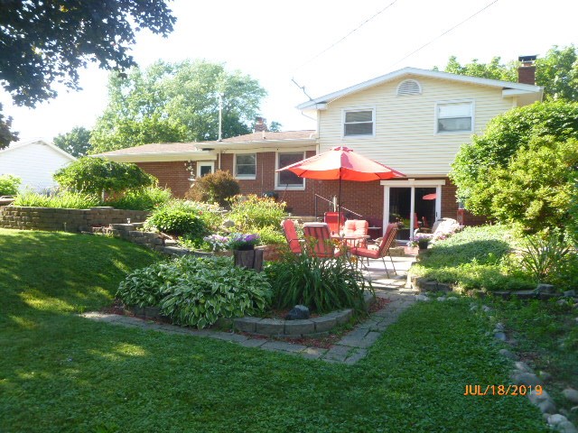 1336 Williamsburg Road Flint, MI 48507 - Photo 3 of 21 private yard