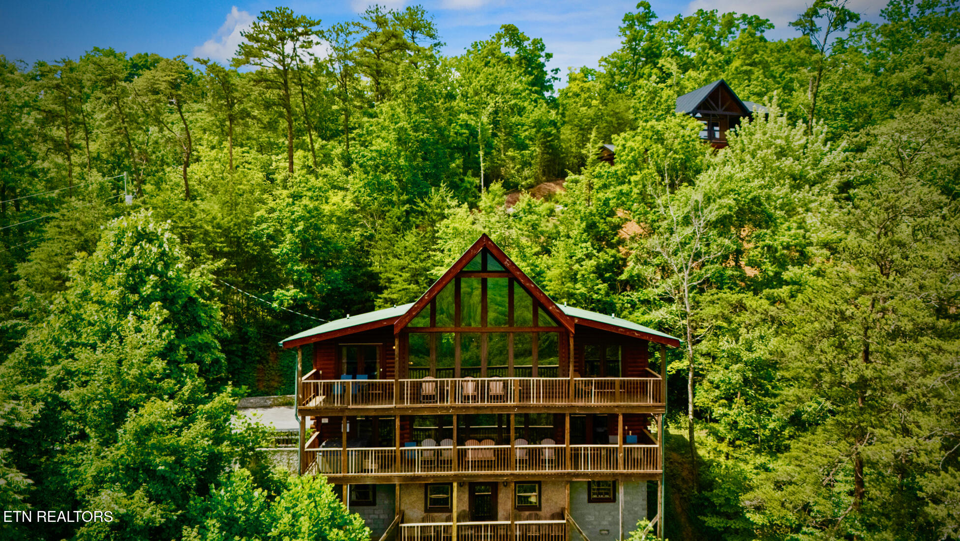 769 Cartertown Road Gatlinburg, TN 37738 - Photo 2 of 54 DJI_20250616153151_0021_D
