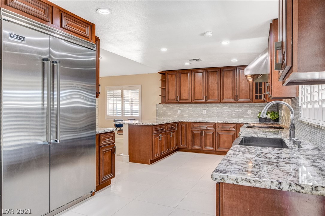 6632 Turina Road Las Vegas, NV 89146 - Photo 12 of 46 Gallery Image 12