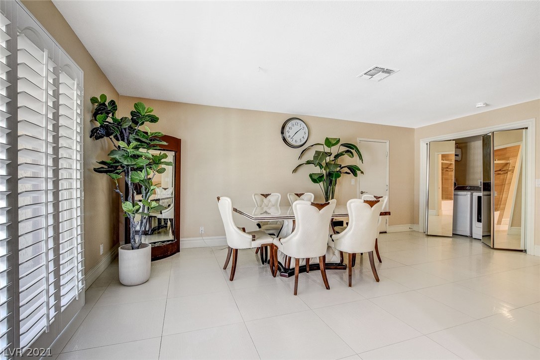 6632 Turina Road Las Vegas, NV 89146 - Photo 15 of 46 Gallery Image 15