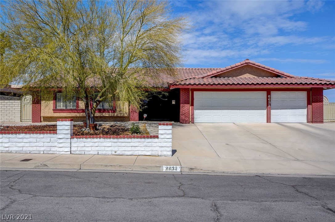 6632 Turina Road Las Vegas, NV 89146 - Photo 2 of 46 Gallery Image 2