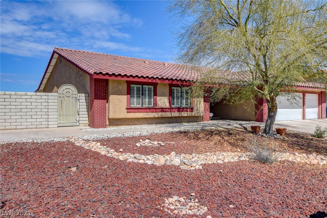 6632 Turina Road Las Vegas, NV 89146 - Photo 3 of 46 Gallery Image 3