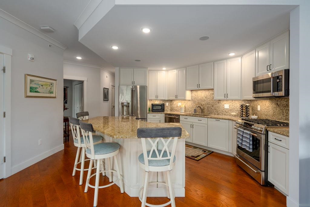 2075 Lafayette Road, Unit 32 Portsmouth, NH 03801 - Photo 24 of 34 Gallery Image 24