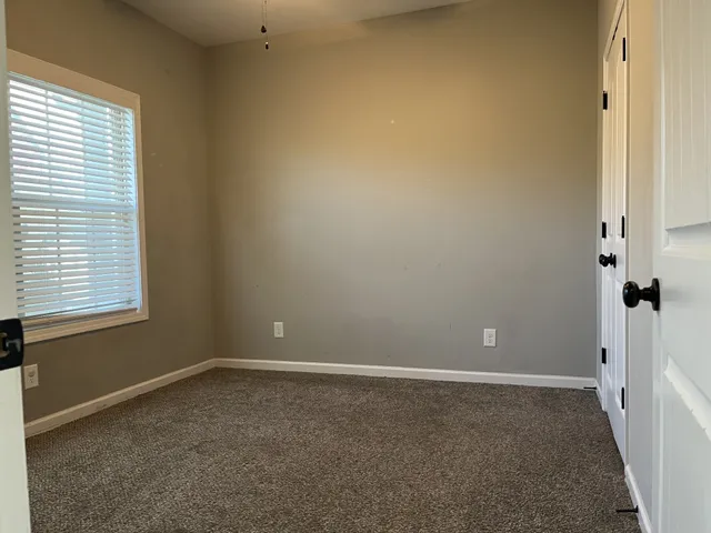 $2,300 | 1554 Raven Road, Clarksville, TN 37042