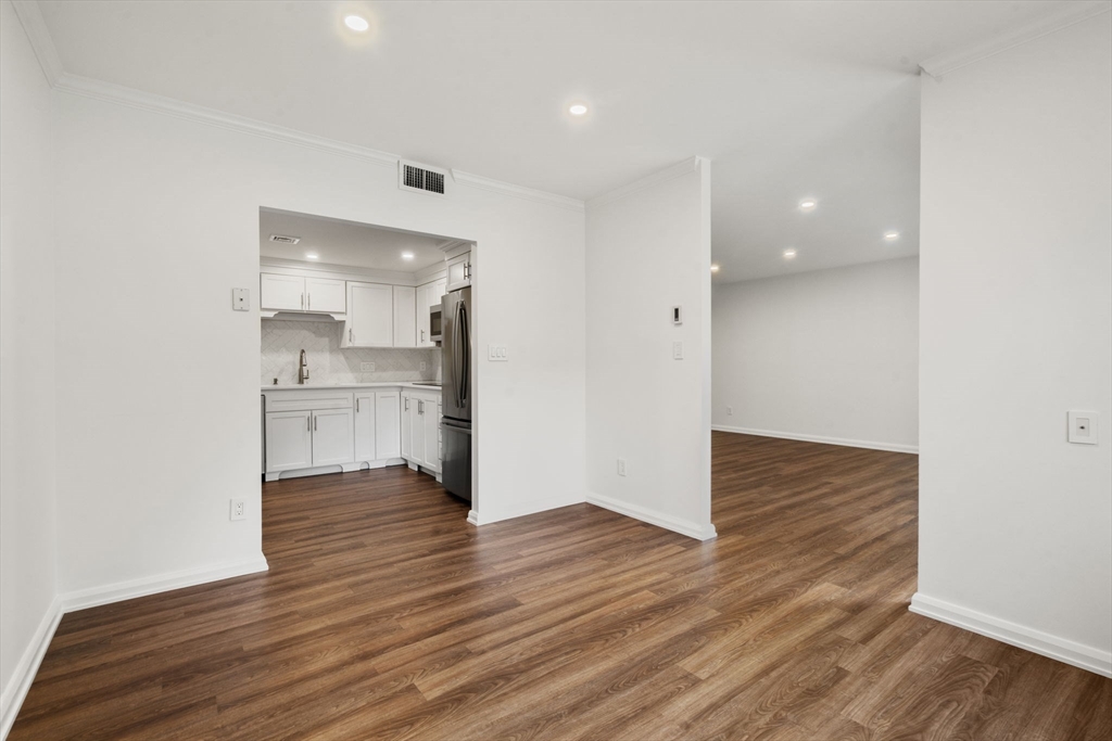 75 Grove Street, Unit 228 Wellesley, MA 02482 - Photo 8 of 24 Gallery Image 8