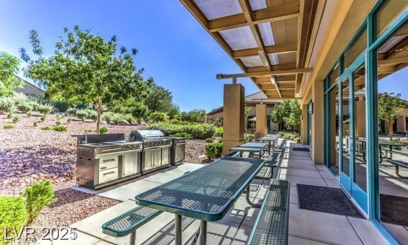 2348 Celestial Moon Street Henderson, NV 89044 - Photo 32 of 43