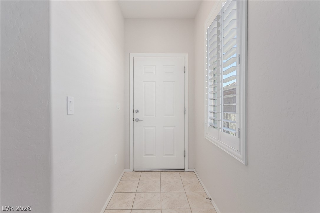 2348 Celestial Moon Street Henderson, NV 89044 - Photo 4 of 43