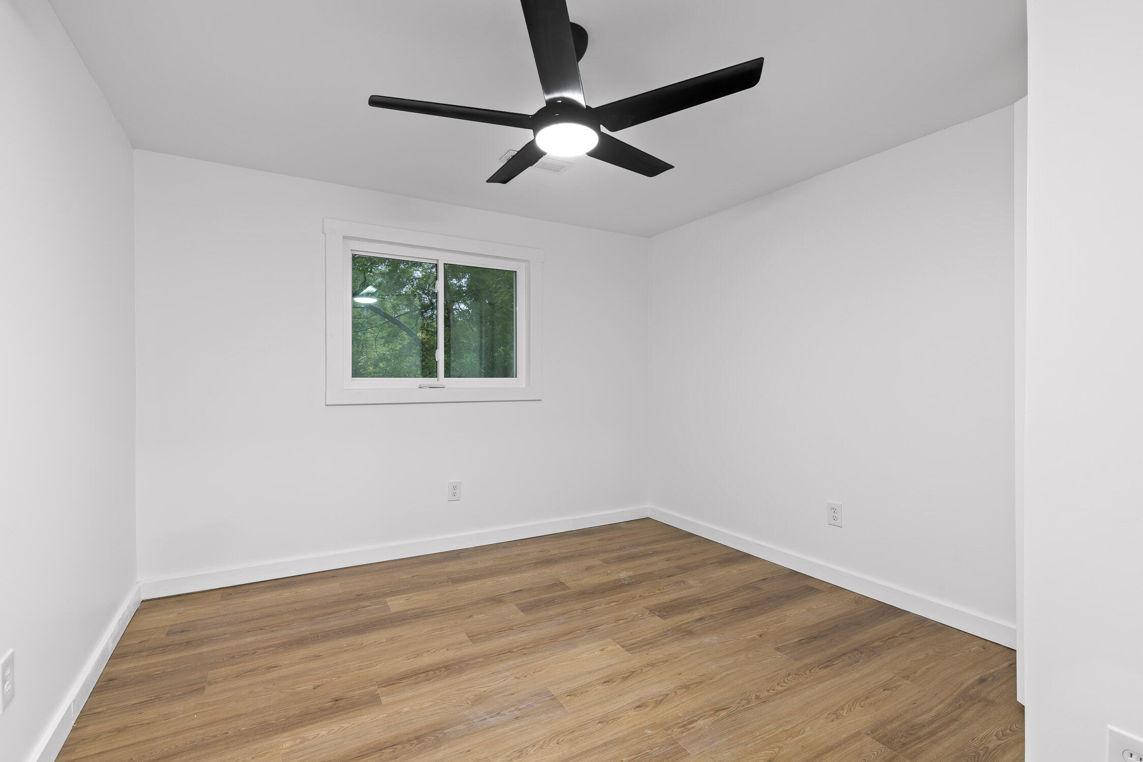 2422 Corral Road Signal Mountain, TN 37377 - Photo 42 of 57 Corral-29