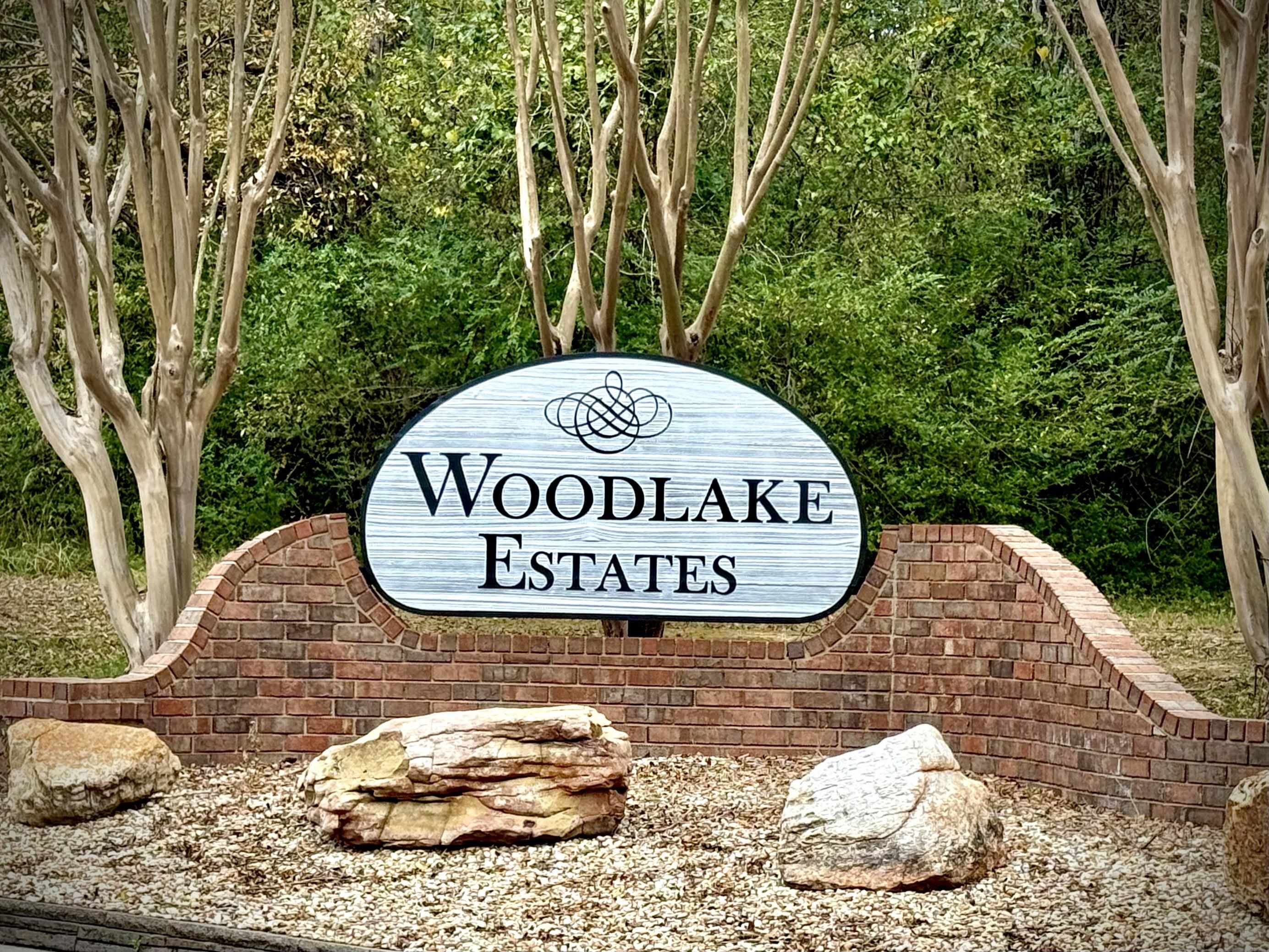 756 Crestover Drive Collierville, TN 38017 - Photo 38 of 38 a view of outdoor space with signage