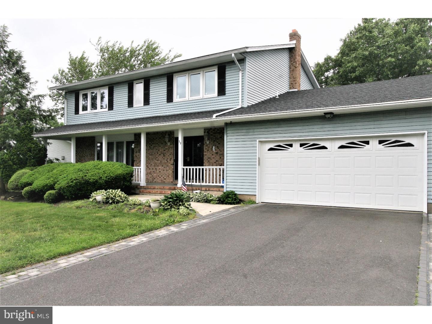 39 Peter Rafferty Drive Hamilton, NJ 08690 - Photo 1 of 20