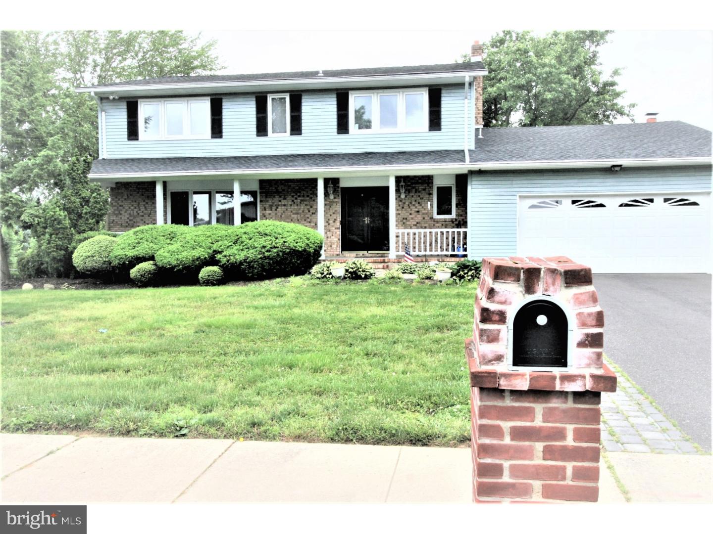 39 Peter Rafferty Drive Hamilton, NJ 08690 - Photo 2 of 20