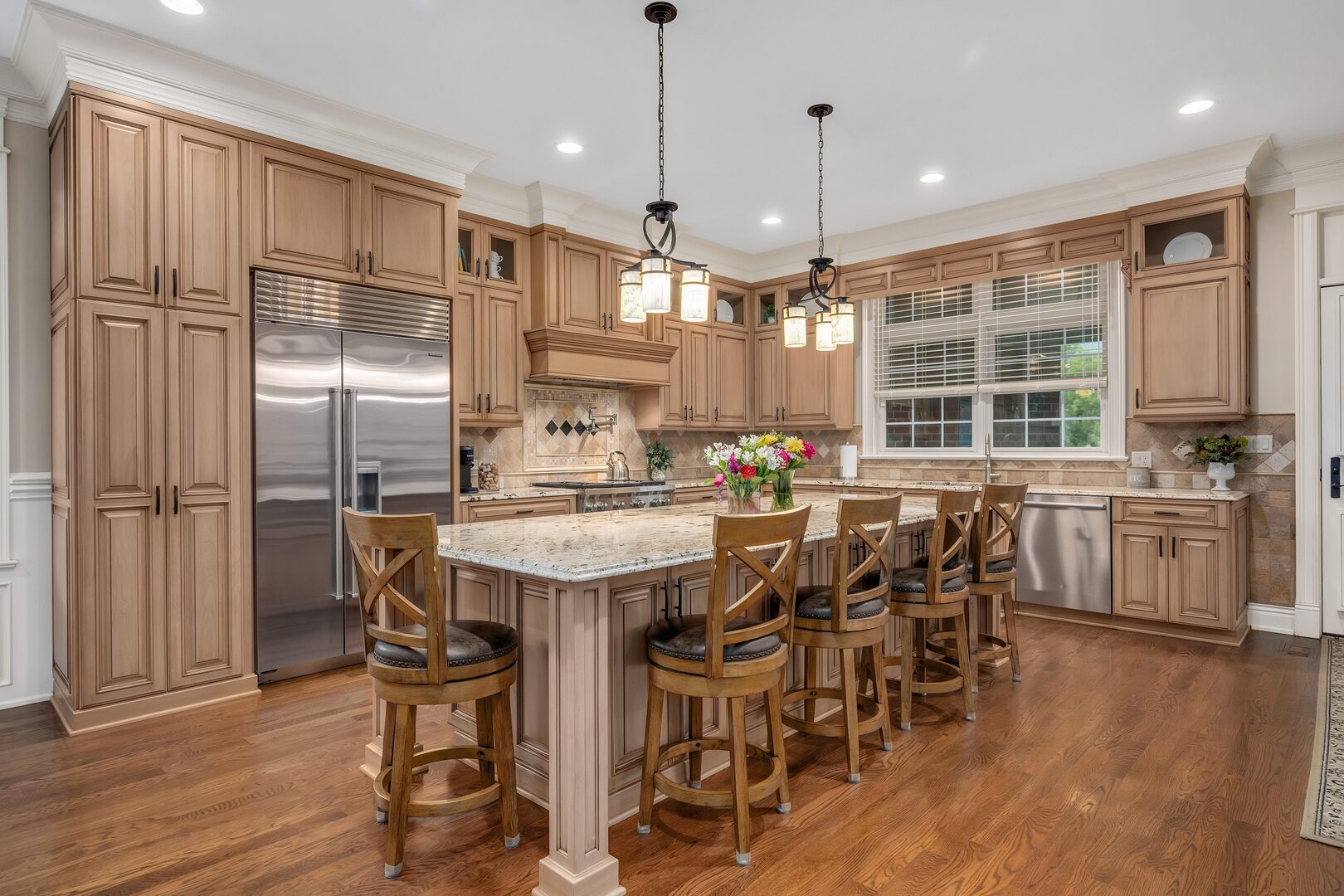 4050 Sterling Road Downers Grove, IL 60515 - Photo 15 of 73