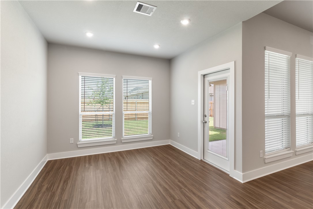 6305 Raleigh Drive College Station, TX 77845 - Photo 8 of 25