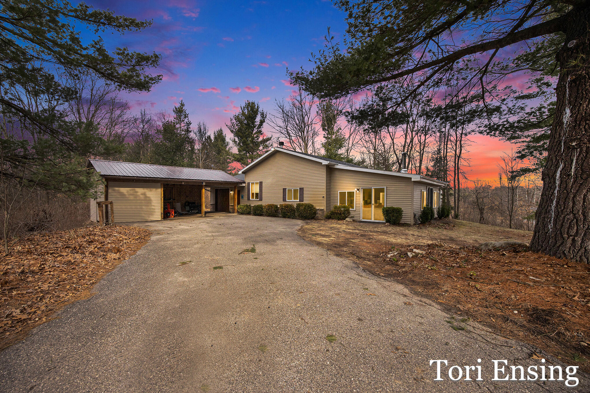 8700 Godfrey Road Greenville, MI 48838 - Photo 1 of 21 8700 Godfrey-28- twilight