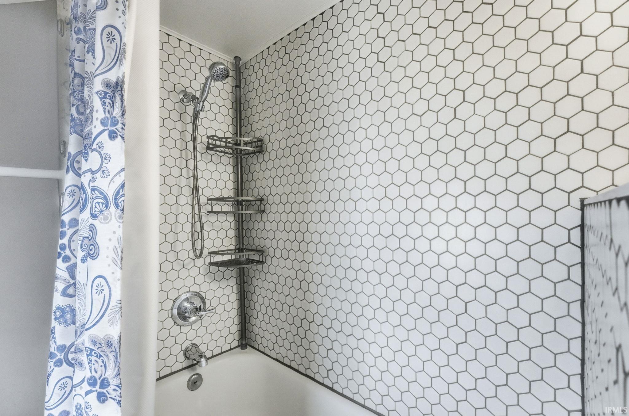 711 South Cowen Street Garrett, IN 46738 - Photo 22 of 28