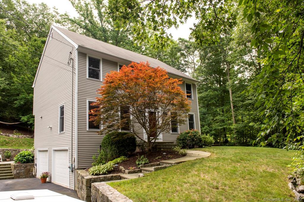 31 New Lebbon Road Newtown, CT 06482 - Photo 1 of 1 Gallery Image 1