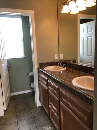 $3,900 | 47 Flowerbud, Irvine, CA 92603