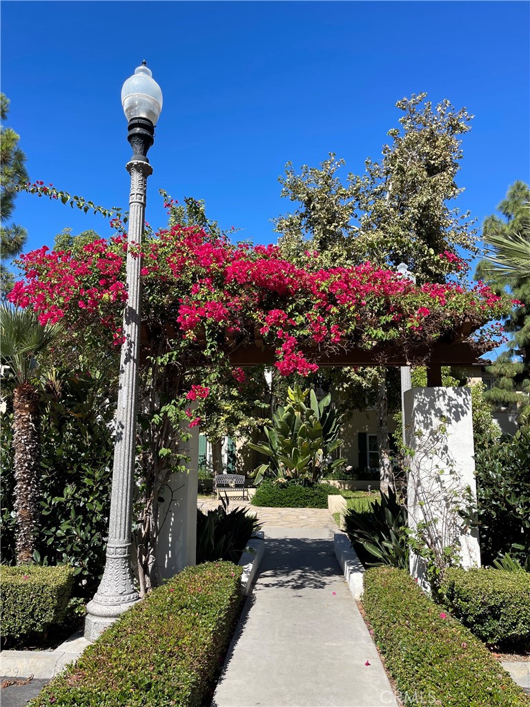 47 Flowerbud Irvine, CA 92603 - Photo 2 of 20