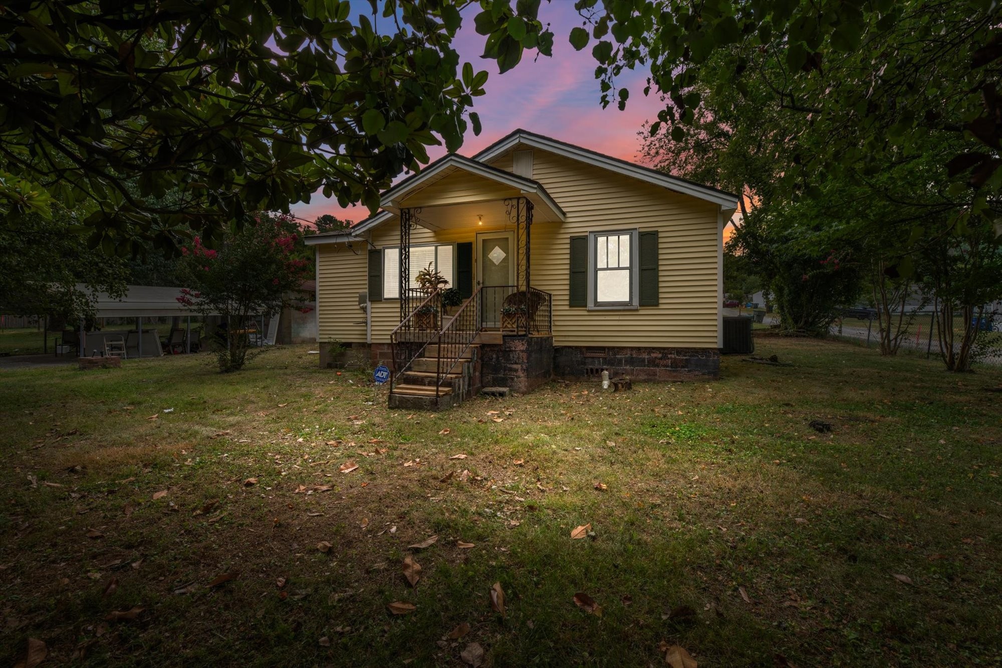 402 Browns Ferry Road Chattanooga, TN 37419 - Photo 1 of 23 Gallery Image 1