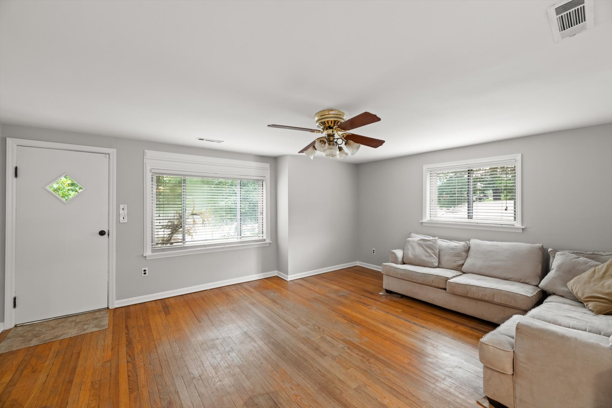402 Browns Ferry Road Chattanooga, TN 37419 - Photo 5 of 23 Gallery Image 5