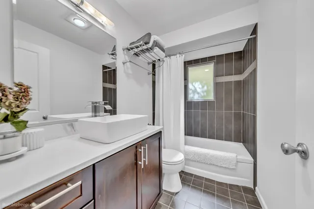 $295,000 | 202 East Rockwood Boulevard, Unit 2, Spokane, WA 99202