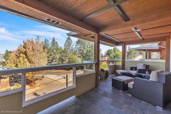 $295,000 | 202 East Rockwood Boulevard, Unit 2, Spokane, WA 99202