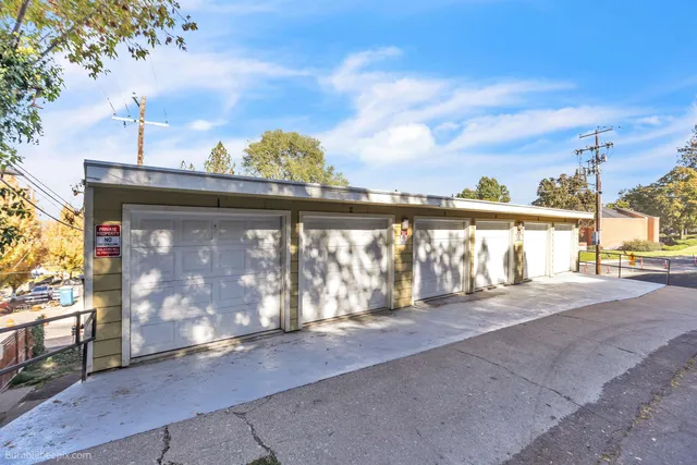 $295,000 | 202 East Rockwood Boulevard, Unit 2, Spokane, WA 99202