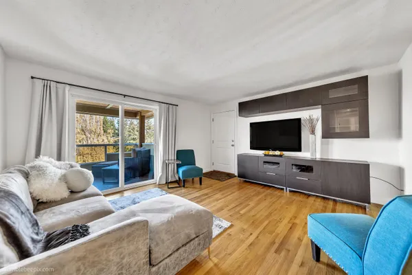 $295,000 | 202 East Rockwood Boulevard, Unit 2, Spokane, WA 99202