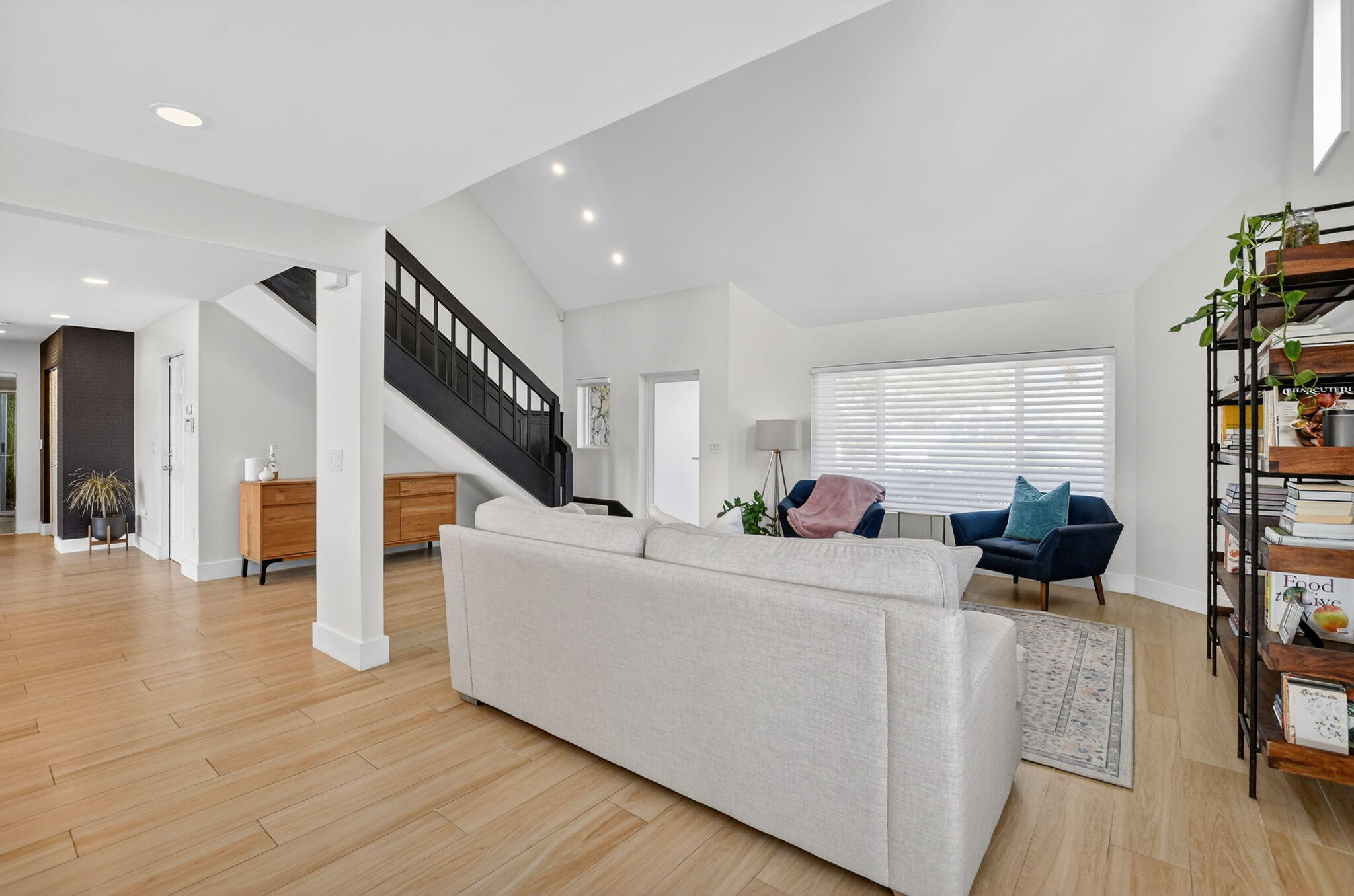 17421 Springtree Lane Boca Raton, FL 33487 - Photo 11 of 73 11-web-or-mls-DSC_8063