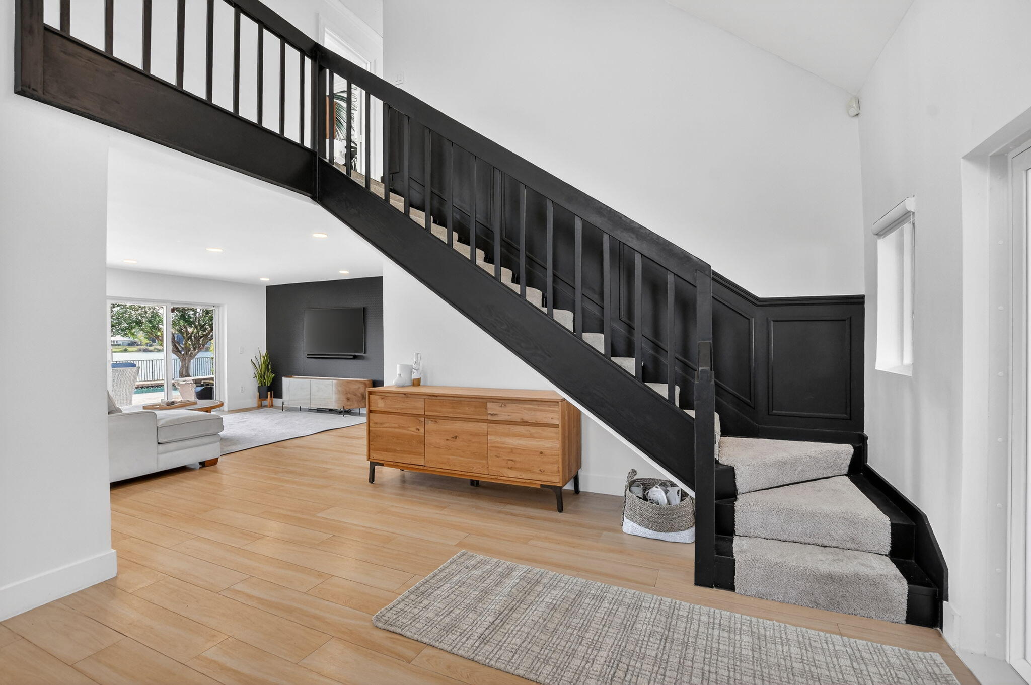 17421 Springtree Lane Boca Raton, FL 33487 - Photo 5 of 73 5-web-or-mls-DSC_8037