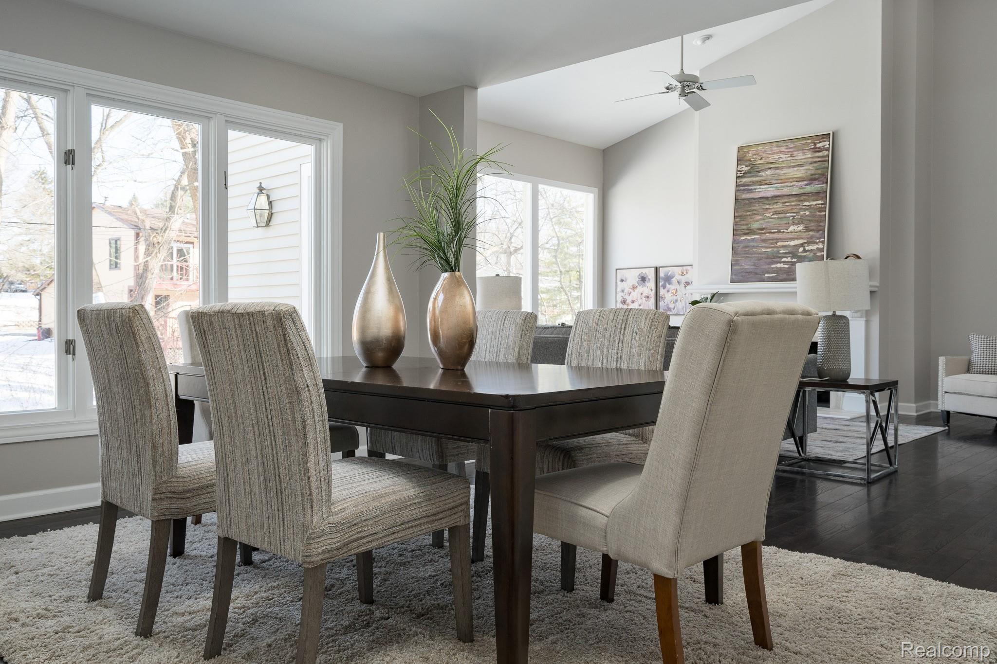 111 Devon Road Bloomfield Hills, MI 48302 - Photo 15 of 41 Dining room