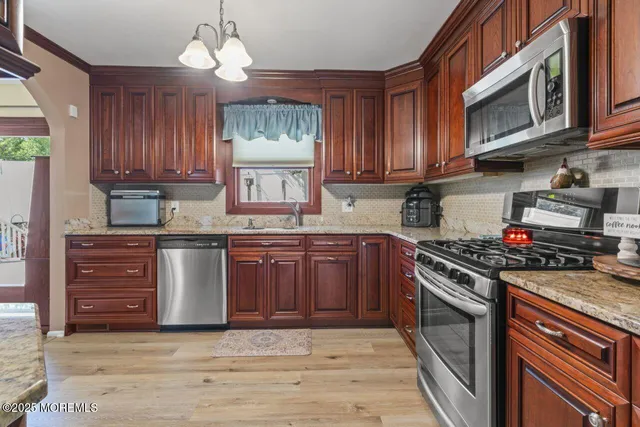 $724,000 | 31 Cedar Avenue, South Amboy, NJ 08879