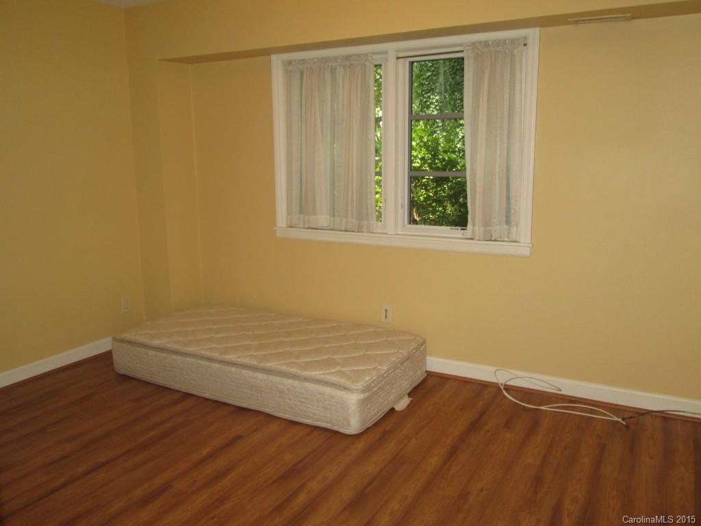 3314 Mountainbrook Road Charlotte, NC 28210 - Photo 12 of 24 Gallery Image 12