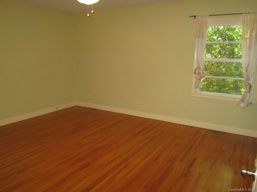 3314 Mountainbrook Road Charlotte, NC 28210 - Photo 18 of 24 Gallery Image 18