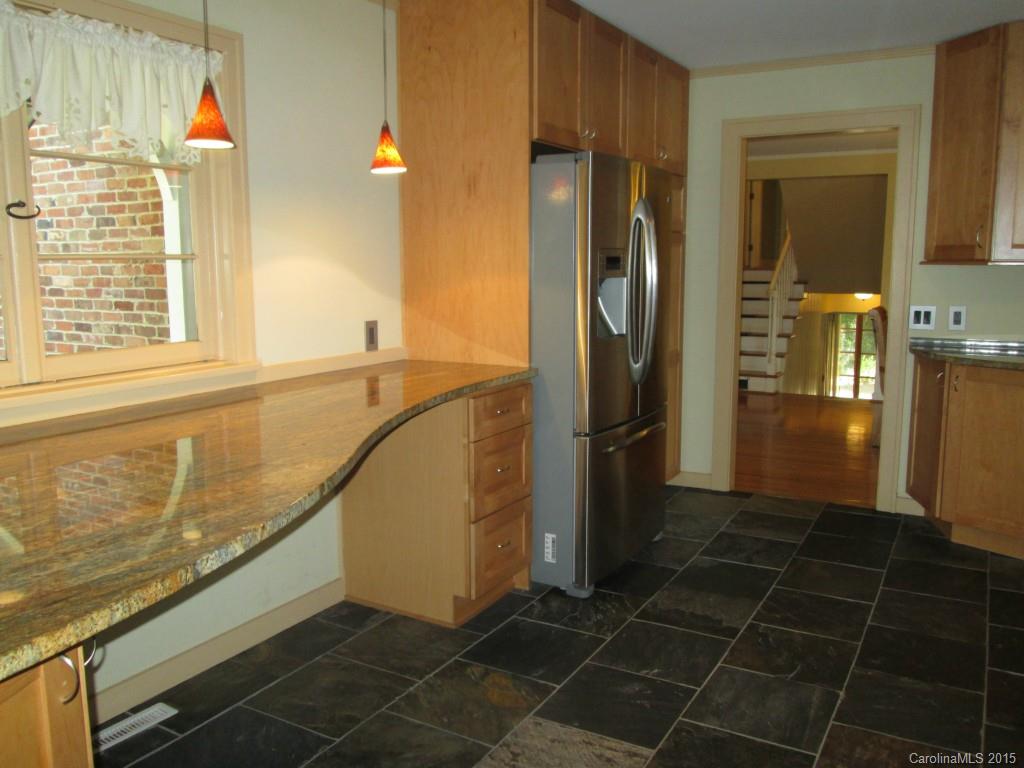 3314 Mountainbrook Road Charlotte, NC 28210 - Photo 3 of 24 Gallery Image 3