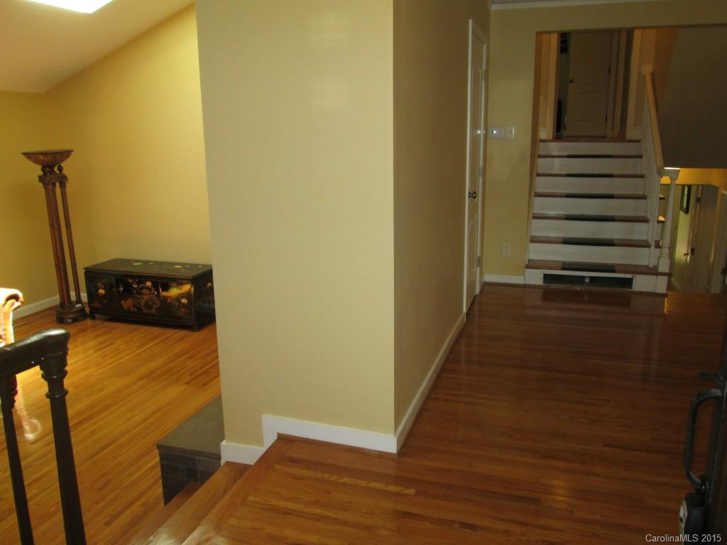 3314 Mountainbrook Road Charlotte, NC 28210 - Photo 8 of 24 Gallery Image 8