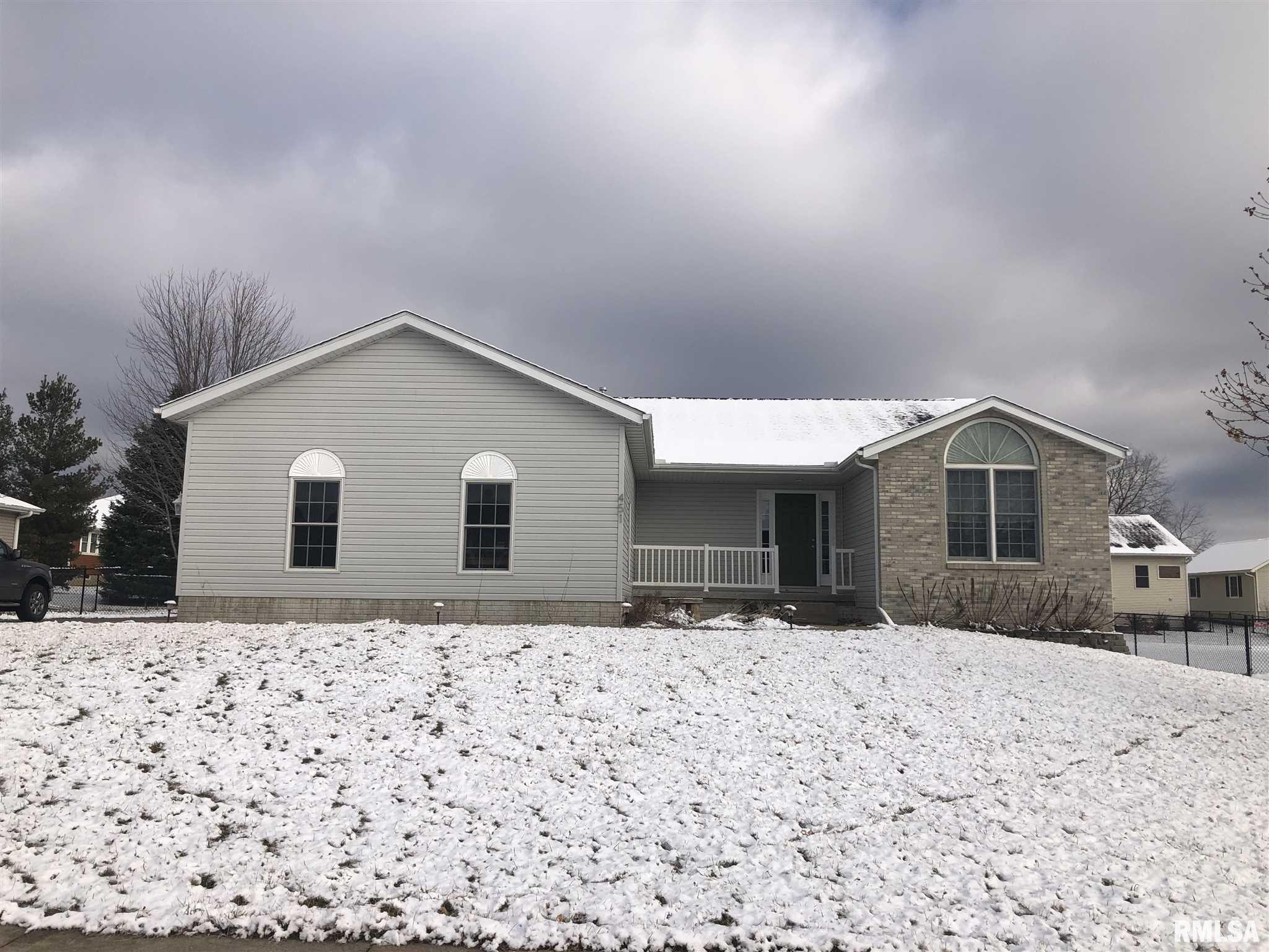 451 Mill Ridge Road Clinton, IA 52732 - Photo 1 of 25 Gallery Image 1