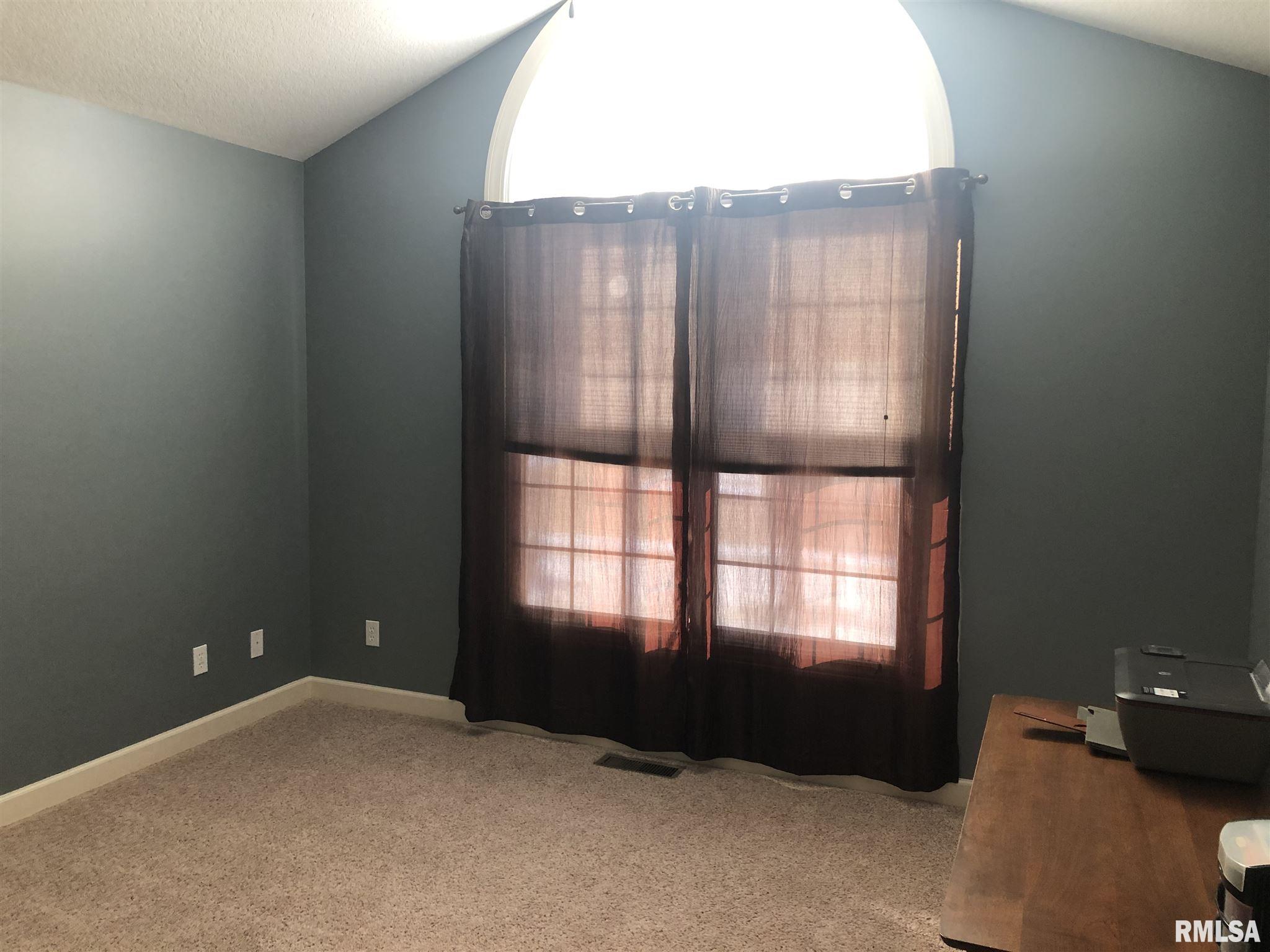 451 Mill Ridge Road Clinton, IA 52732 - Photo 13 of 25 Gallery Image 13