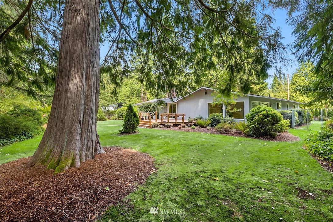 2287 Yew Street Road Bellingham, WA 98229 - Photo 23 of 38