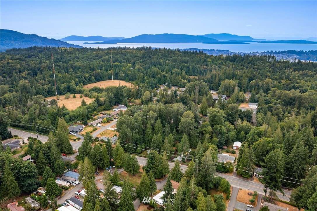2287 Yew Street Road Bellingham, WA 98229 - Photo 33 of 38