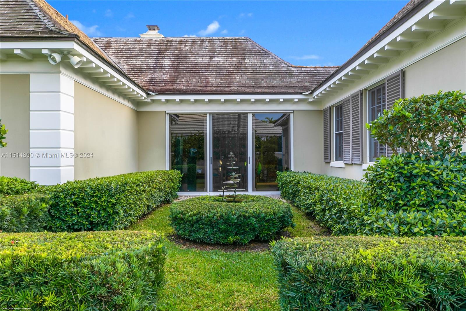 126 South Beach Road Jupiter Island, FL 33455 - Photo 26 of 63 Gallery Image 26