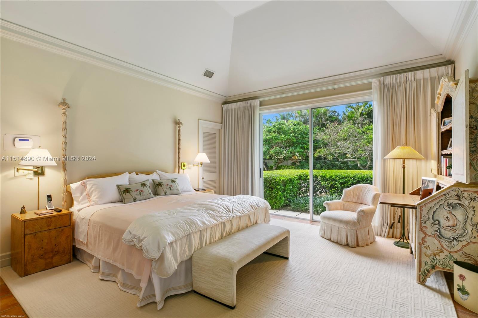 126 South Beach Road Jupiter Island, FL 33455 - Photo 32 of 63 Gallery Image 32