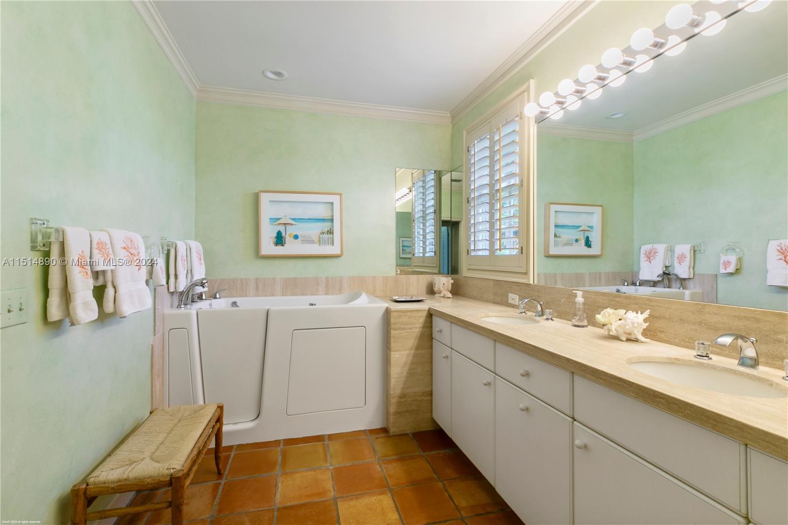126 South Beach Road Jupiter Island, FL 33455 - Photo 34 of 63 Gallery Image 34