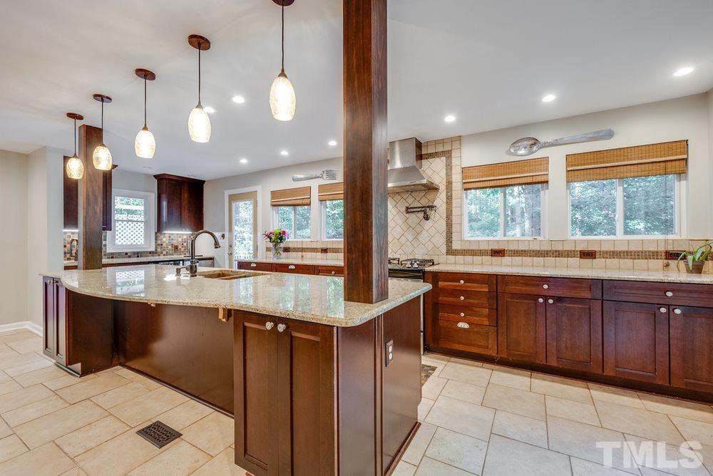 9909 Gralyn Road Raleigh, NC 27613 - Photo 7 of 29