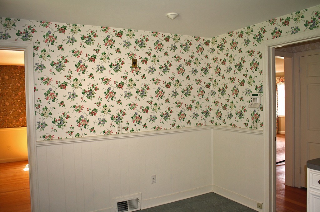 1517 Plumtree Road Springfield, MA 01119 - Photo 6 of 30 Gallery Image 6