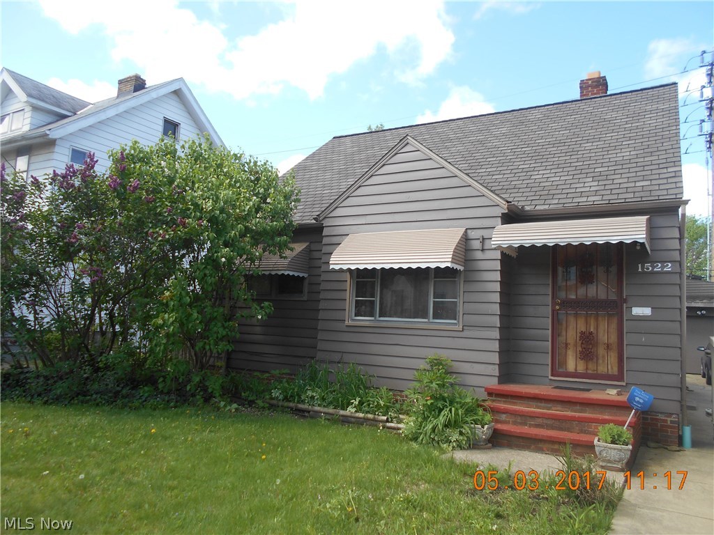 1522 Larchmont Road Cleveland, OH 44110 - Photo 1 of 18 Gallery Image 1