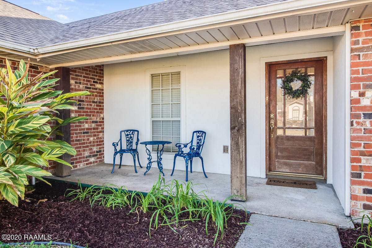 712 Canberra Road Lafayette, LA 70503 - Photo 3 of 18 Gallery Image 3