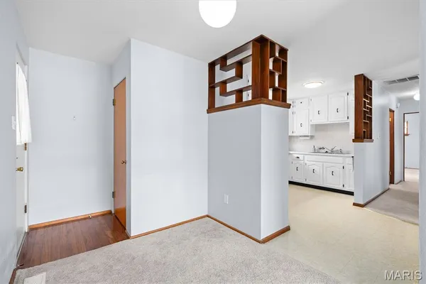 $249,000 | 628 Roanoke Drive, Edwardsville, IL 62025